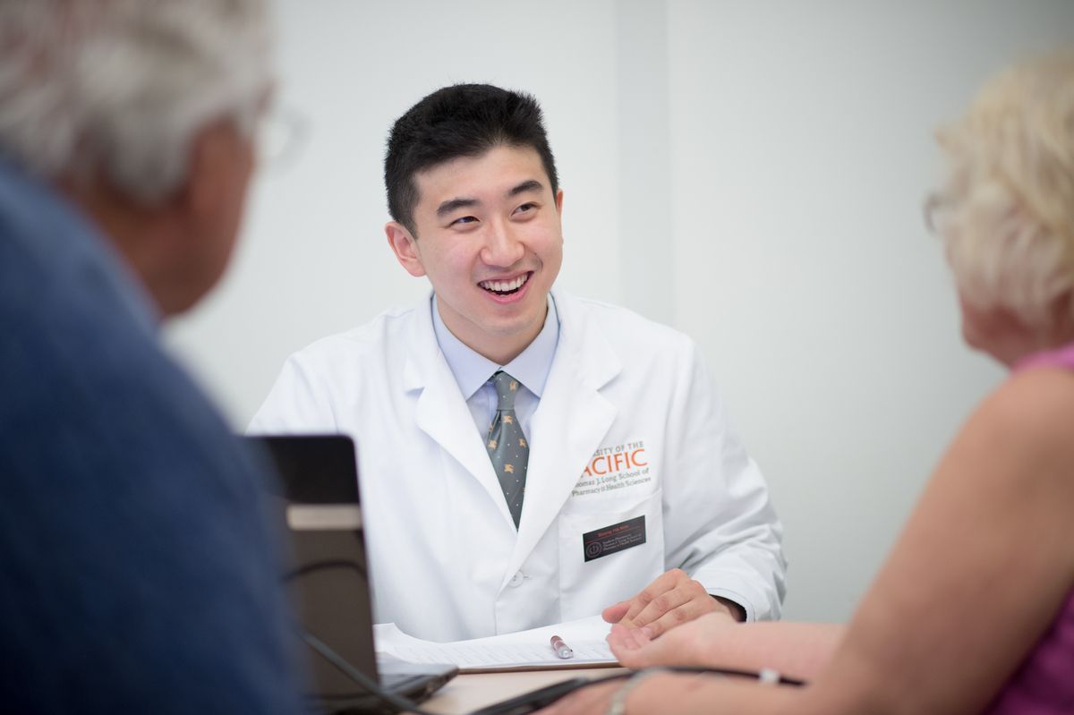 Students engage with community clinic patients at University of the Pacific