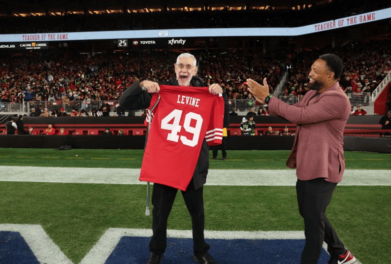 Larry Levine receives Teacher of the Game distinction