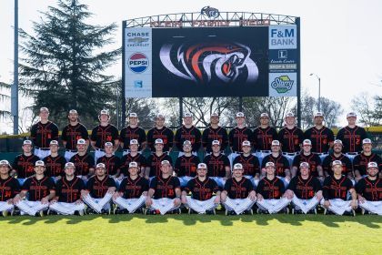 baseball team group photo